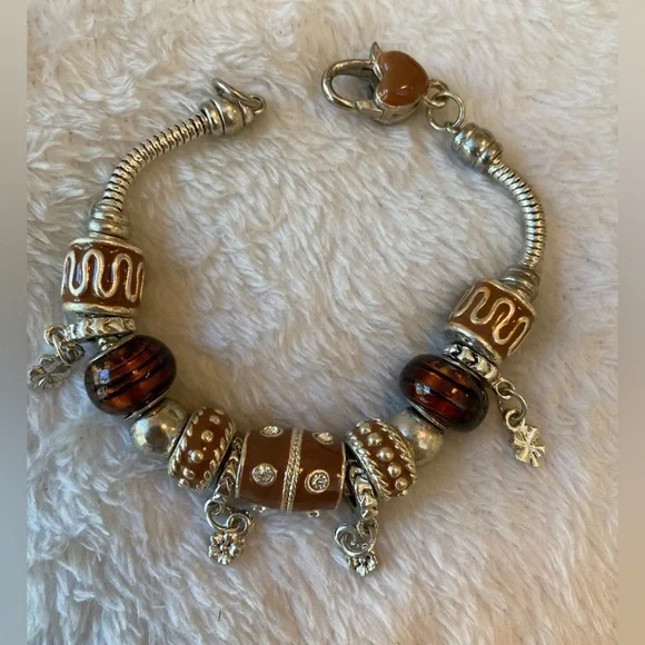 Bundle of Two‎ Bracelets - Picture 6 of 7